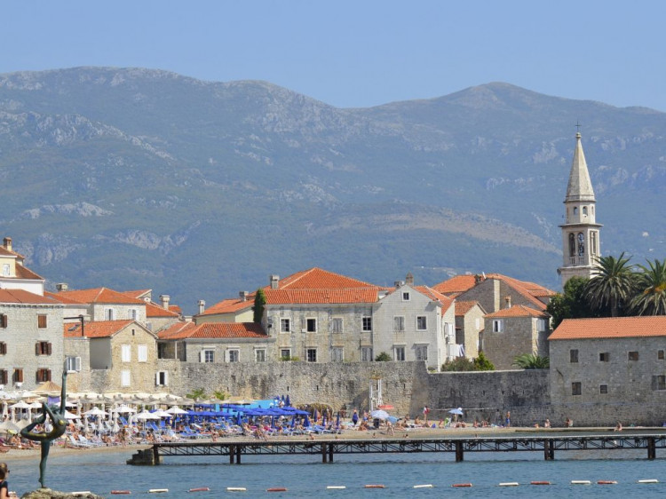 В апреле Черногорию посетили свыше 112 тыс. туристов