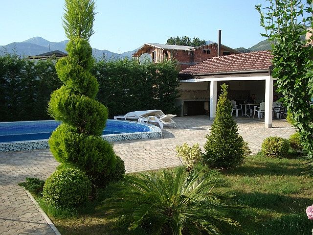 Квартира в Черногории, в Баре