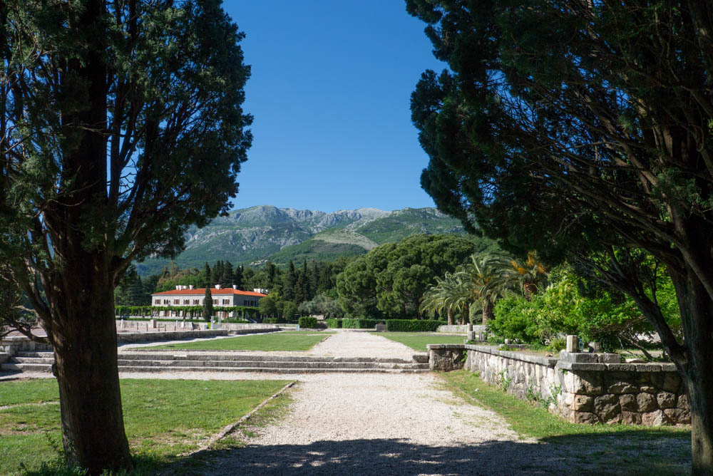 Элитная вилла "Милочер" на черногорском курорте Свети-Стефан