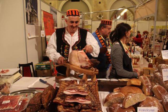 Выставка продуктов питания в Пуле