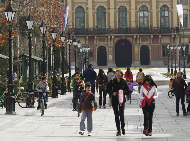 Теплый и красивый день в сербском Сомборе