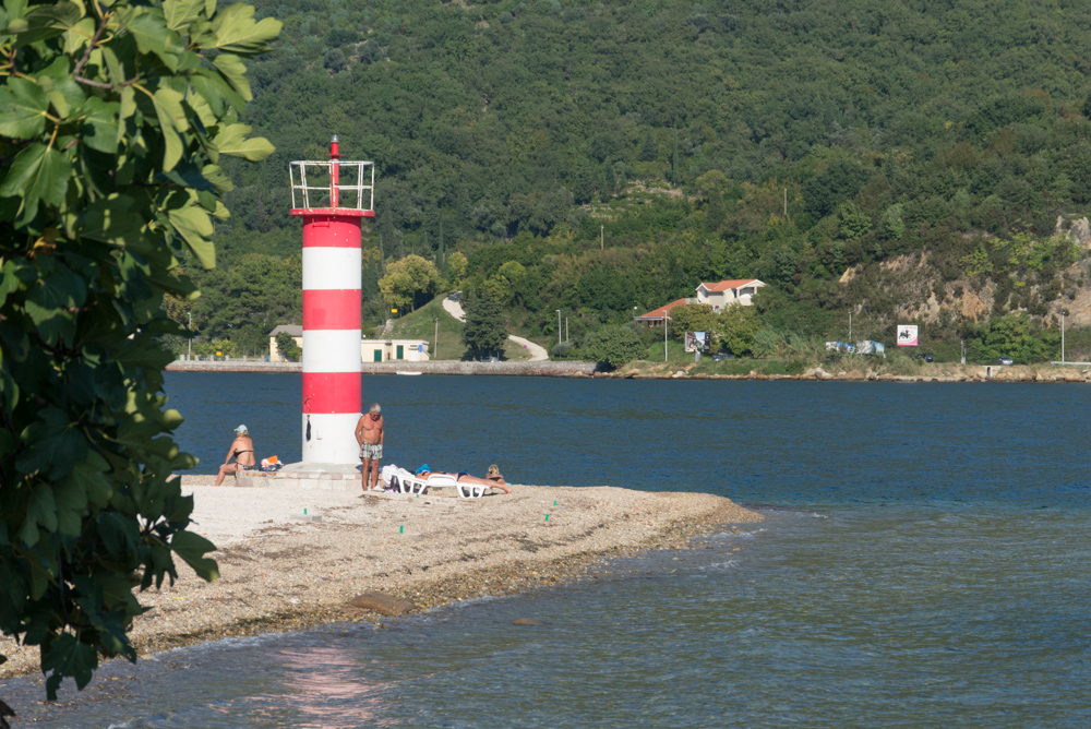 Пляжи в Каменари в Черногории 