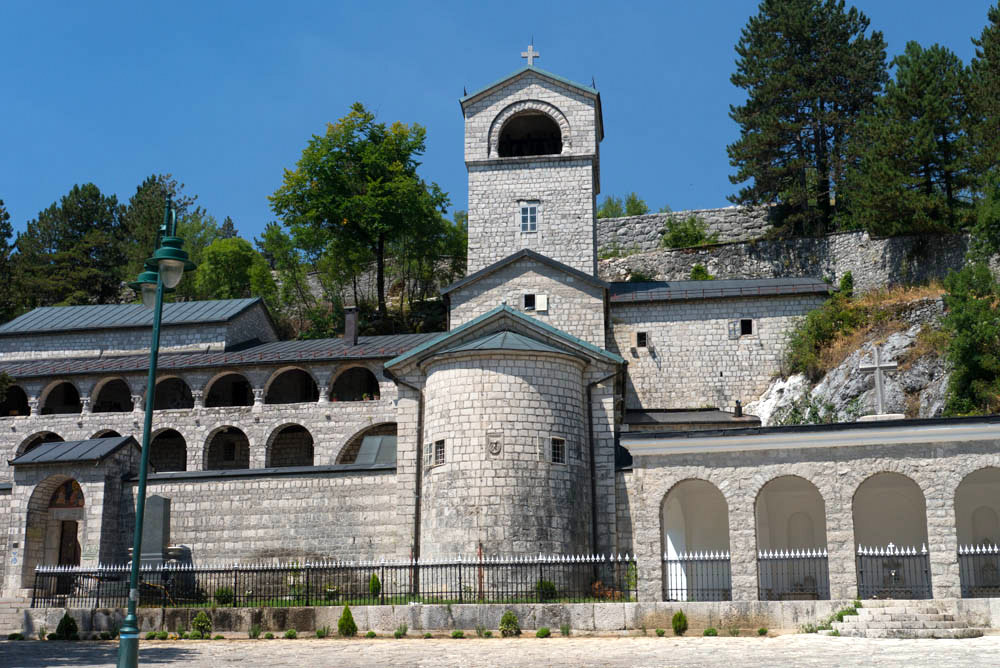 Цетинский монастырь в Черногории