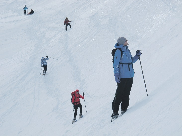 Марафон на снегоступах на горе Беласица. Фото: Visokogorci