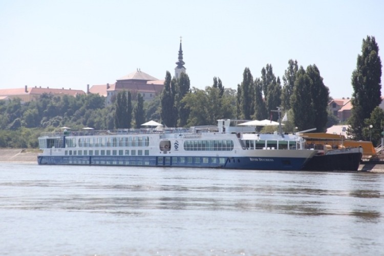 Речной лайнер на Дунае. Фото: Danube.travel
