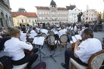 Концерт военных оркестров в Нови-Саде