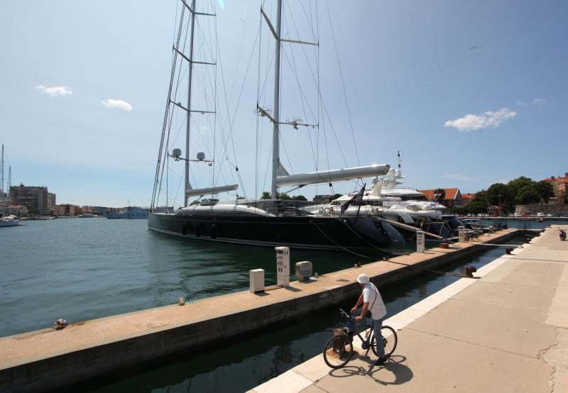 Яхта медиамагната Руперта Мёрдока на курорте Задар в Хорватии