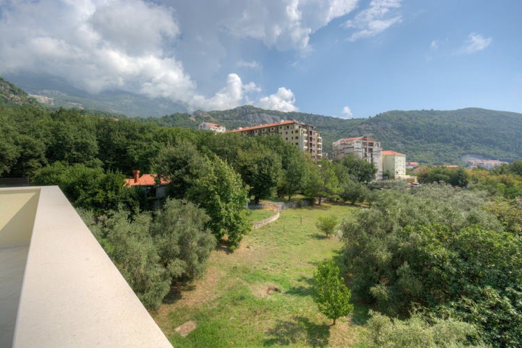 Готовая вилла в Черногории, в Будве