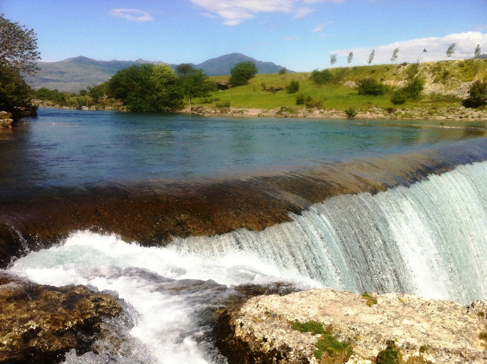 Водопад Ниагара на реке Циевна