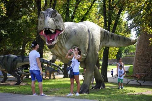 Парк динозавров в Белграде