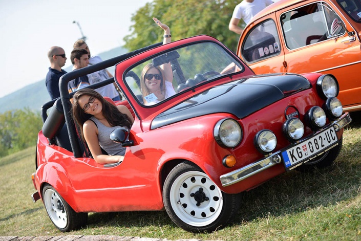 Выставка югославских автомобилей Zastava в Нише