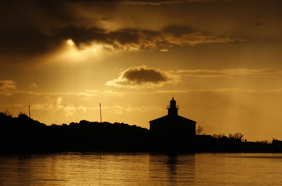 Живописные виды Брачкого канала в Хорватии