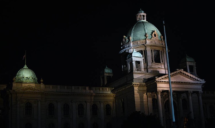 Час Земли в Белграде в марте 2016 г. 