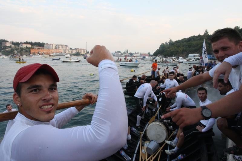 16-ый марафон по гребле на лодках в Хорватии