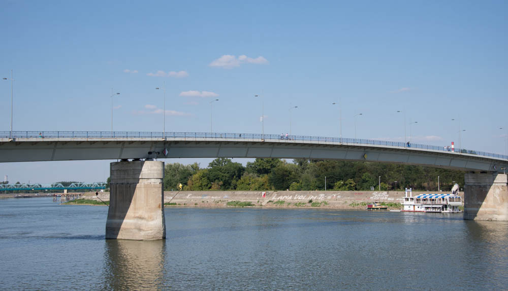 Набережная в сербском Нови-Саде