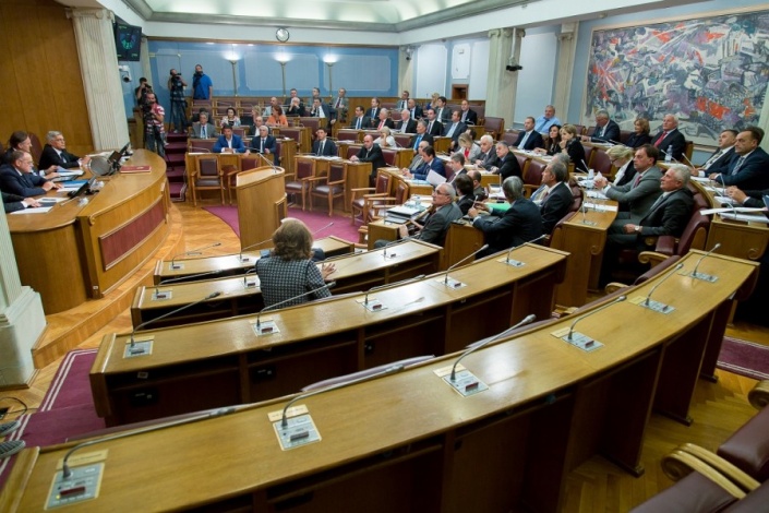 Черногорский парламент принял резолюцию о присоединении к НАТО Парламент Черногории. Фото: Rtcg.me