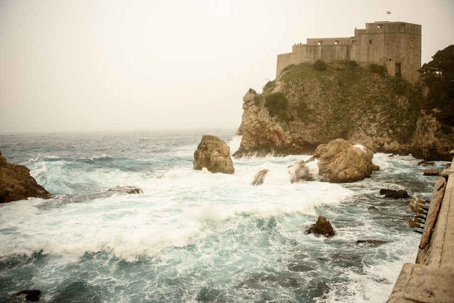 Штормовая погода в Дубровнике в марте 2016 г. 