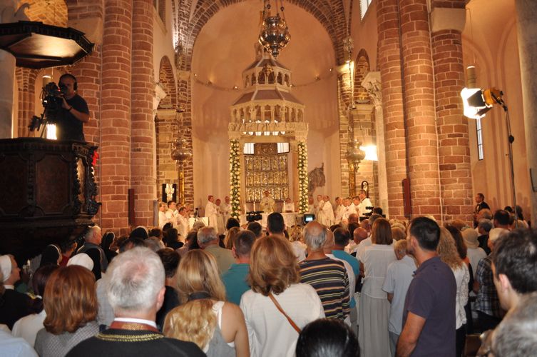 Празднование 850-летия освящения собора Святого Трифона