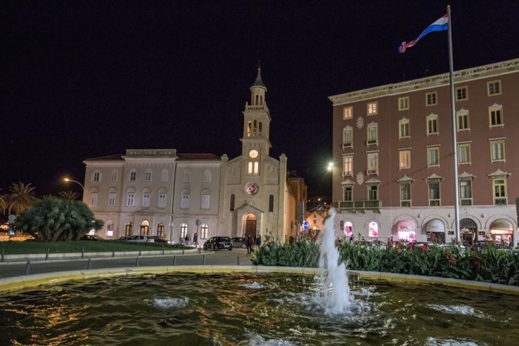 Ночной Сплит в октябре 2016 года