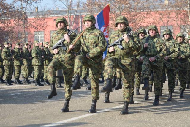 Принятие военной присяги в Сербии