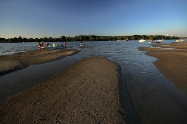 Пляж "Мачков-спруд" в Нови-Саде