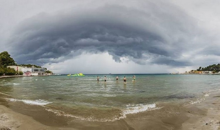 Сплит в непогоду в начале июня 2016 г.