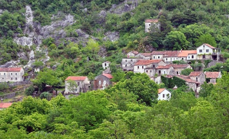 Черногорское село Годинье. Фото: Barinfo.me