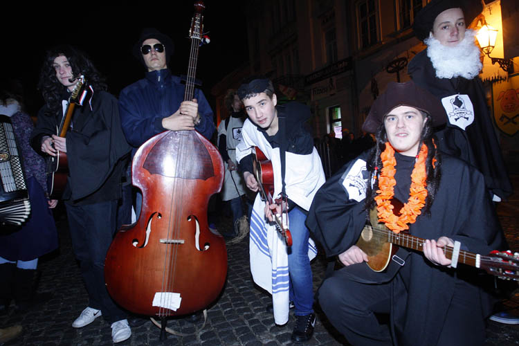 Открытие Самоборского карнавала в Хорватии