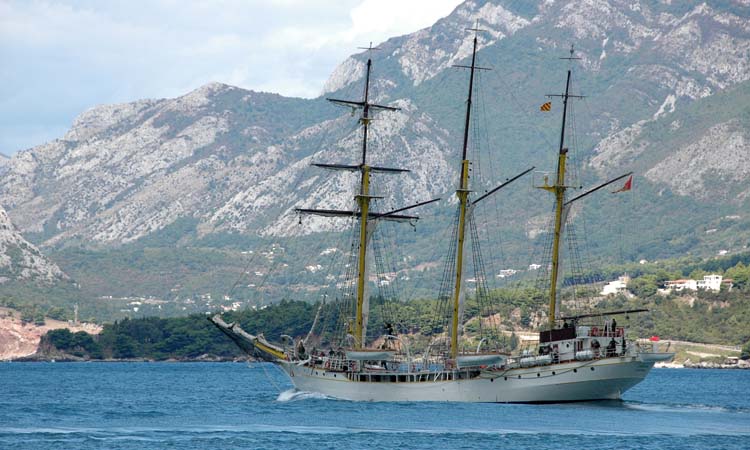 «Ядран» — легендарный корабль ВМФ Югославии