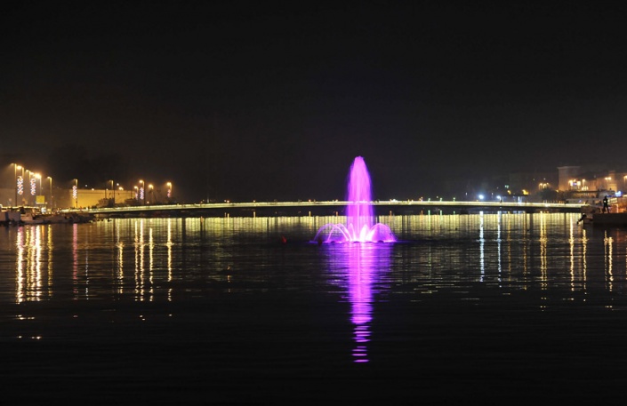 Фонтан в бухте Язине вблизи Задара