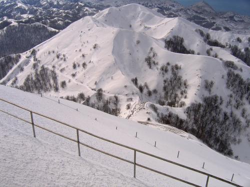 Снег на вершине горы Биоково