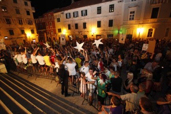 Карнавал в хорватском городе Макарска