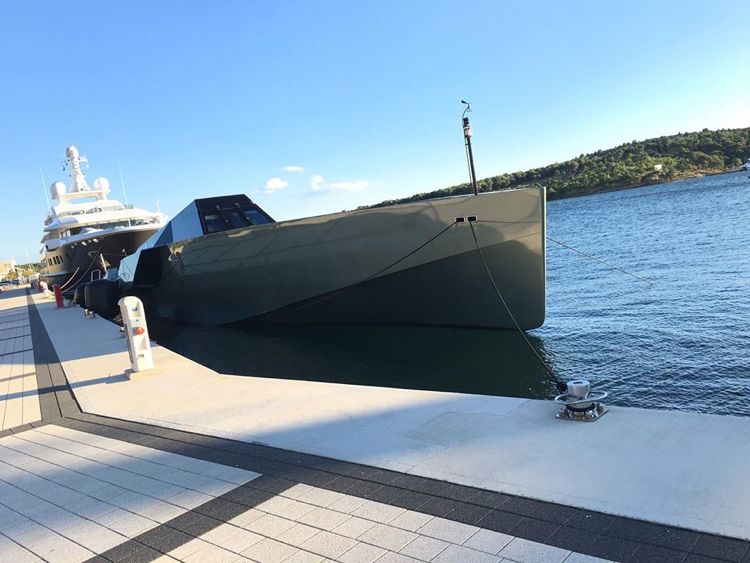 Самая быстрая яхта в мире в Шибенике