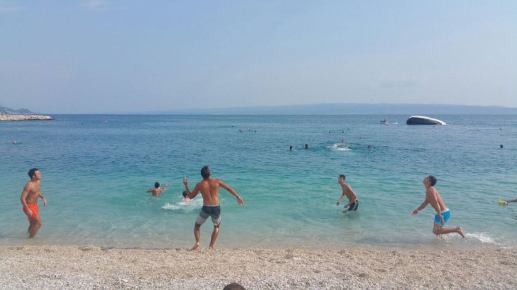 Пляж «Жнян» в Сплите в сентябре 2016 года