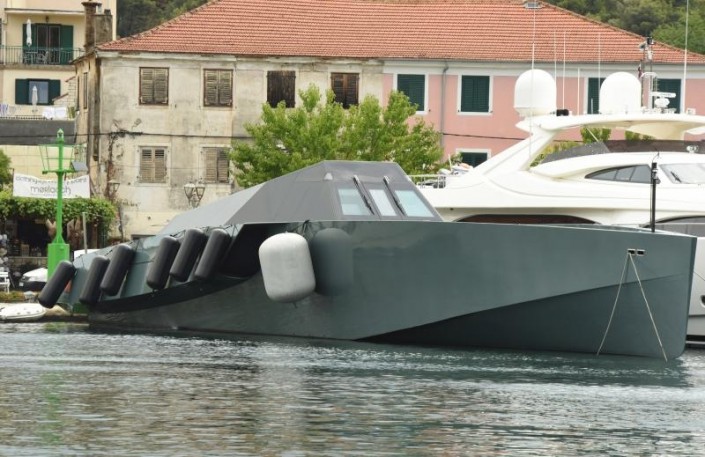 Яхта Wally Power 118 вблизи Шибеника