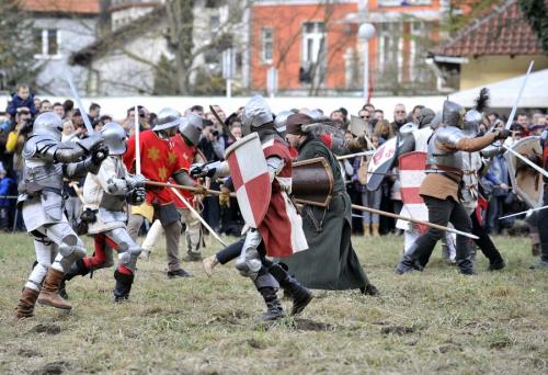 Реконструкция средневековой битвы под Самобором