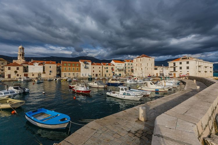 Каштел-Нови в ноябре 2016 года