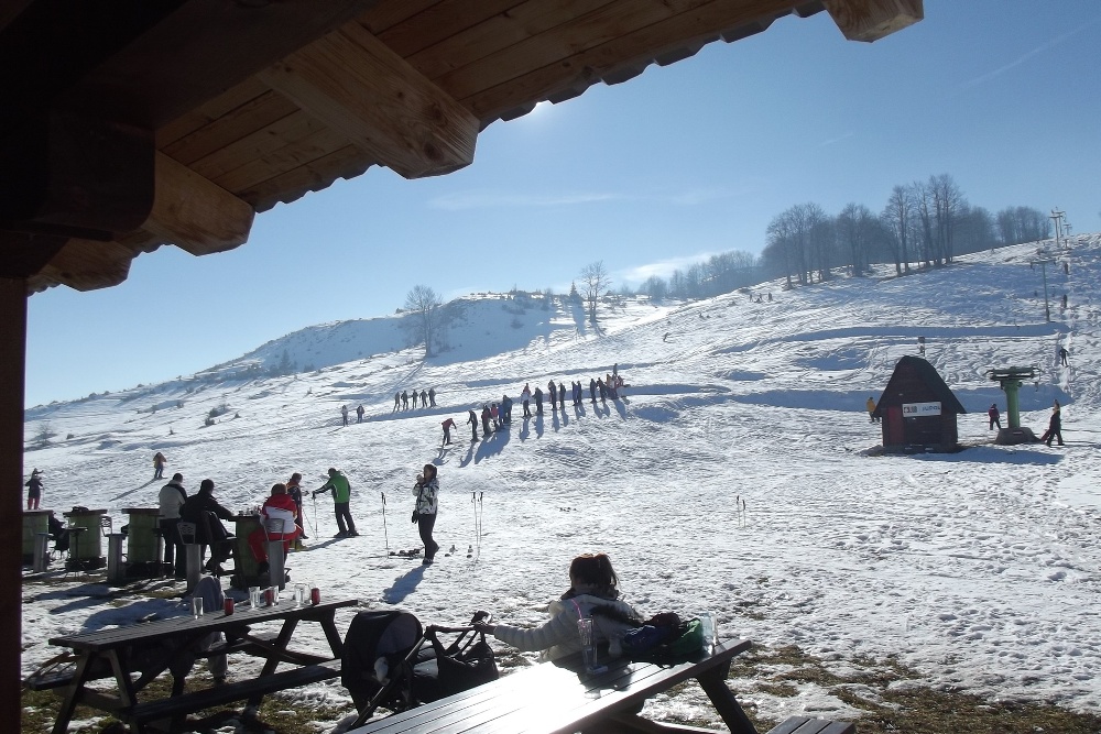 Открытие зимнего сезона в горнолыжном центре "Яворовача" в Жабляке