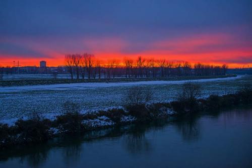 Закат в Загребе