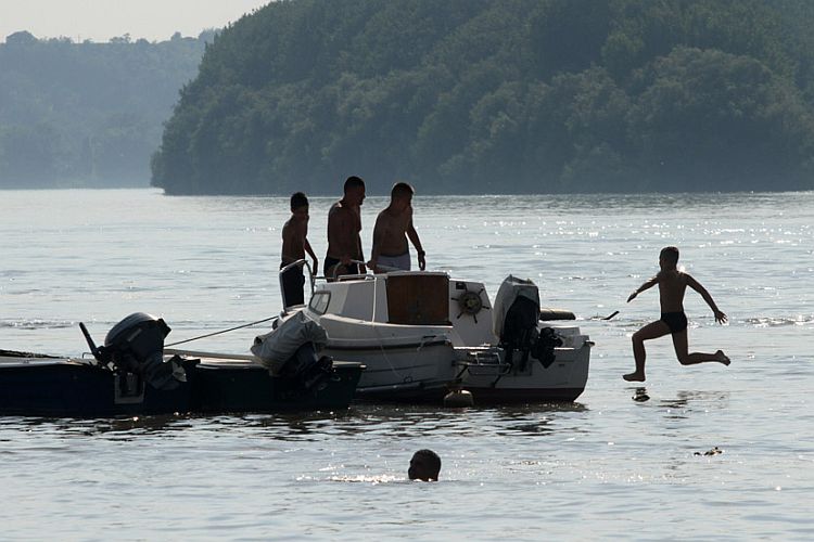 Праздник на Дунае летом 2016 г. 