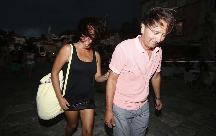 Ливни на хорватских островах Хвар и Крк