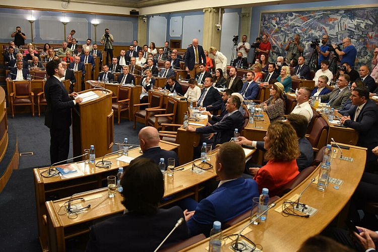 Заседание черногорского парламента. Фото: Vijesti.me, Luka Zekovic