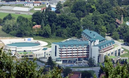 Отель Izvor в городе Аранджеловац в Сербии. Фото: Novosti.rs