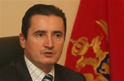 Министр туризма Черногории ожидает в 2011 г. увеличение доходов отрасли до 654 млн евро