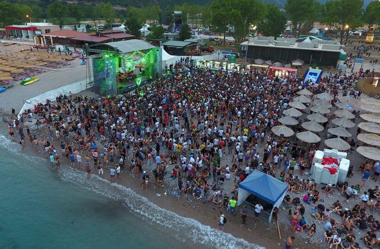 Третий день фестиваля Sea Dance 2017 на пляже «Яз»