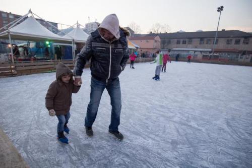 Каток в городе Косовска-Митровица