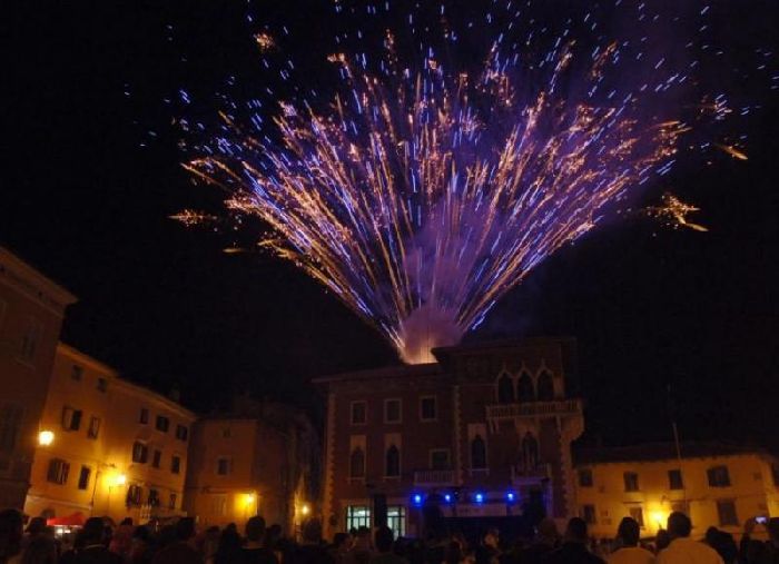 Празднование вступления Хорватии в ЕС в Истрии