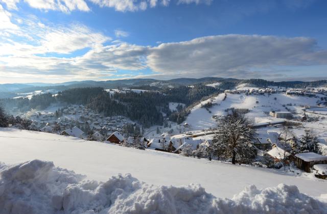 Гора Златар в белых одеждах