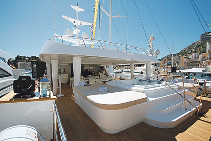 Яхта Katina хорватского производства