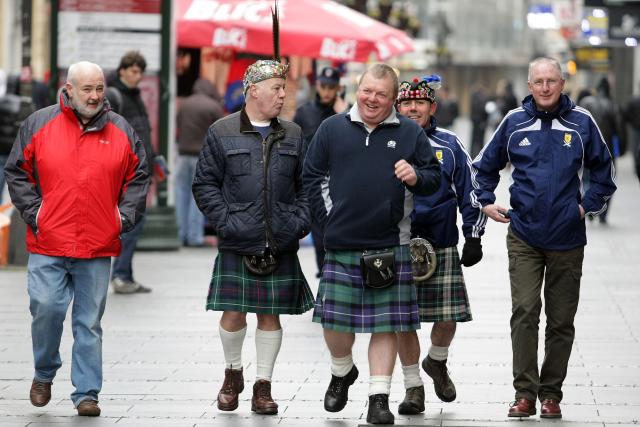 Шотландские туристы в Белграде